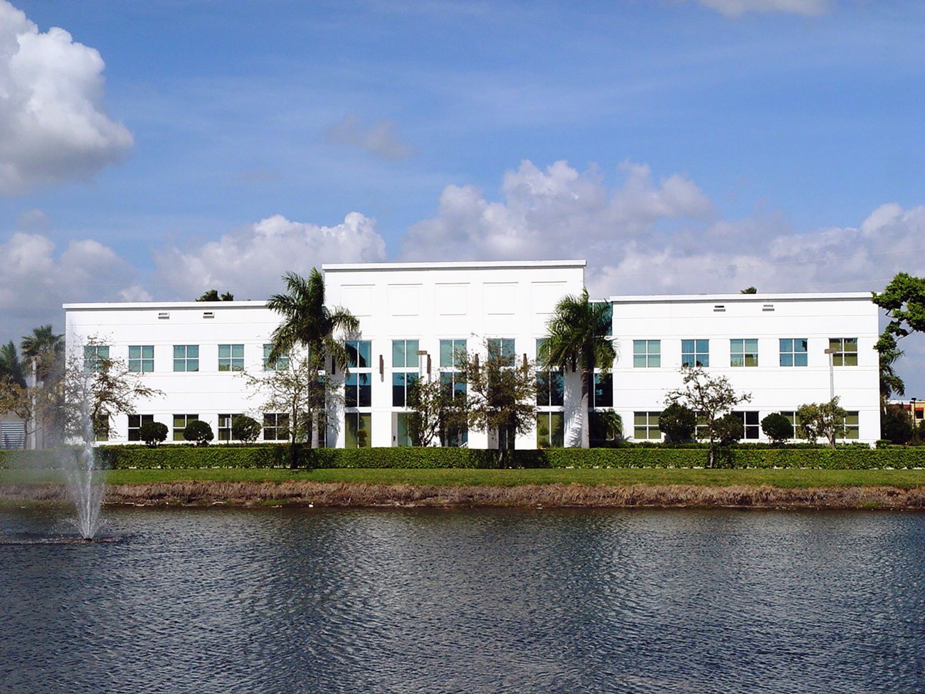 Cushman & Wakefield to Lease ±40,800-SF Office Building in Boca Raton