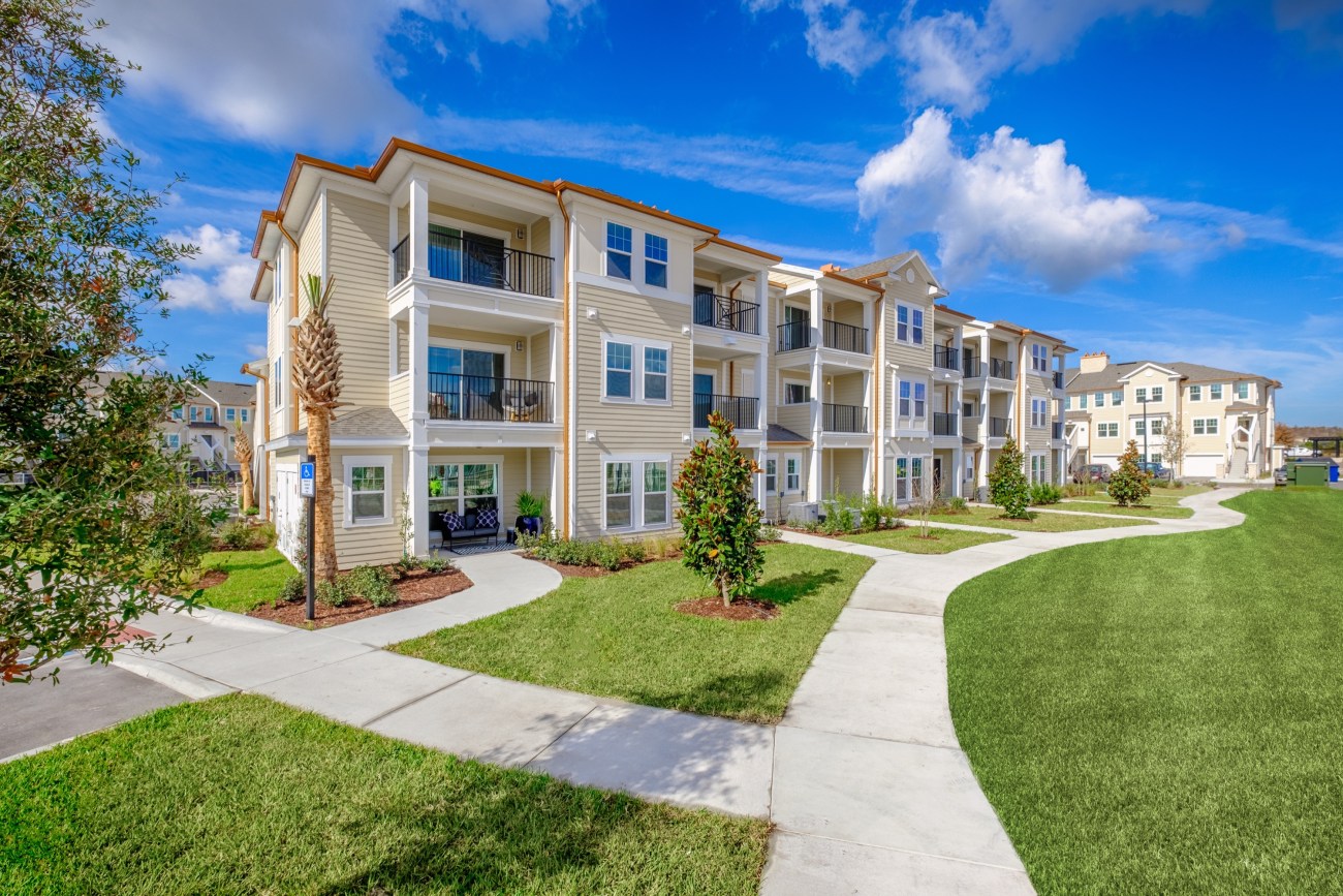 Cushman & Wakefield Negotiates Sale of Altis Shingle Creek