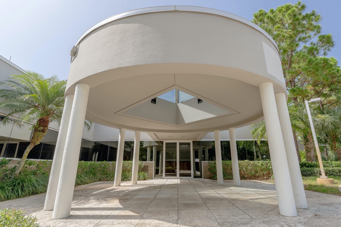 Cushman & Wakefield Arranges $31.45M Sale and $30.5M Financing of Jupiter Innovation Center